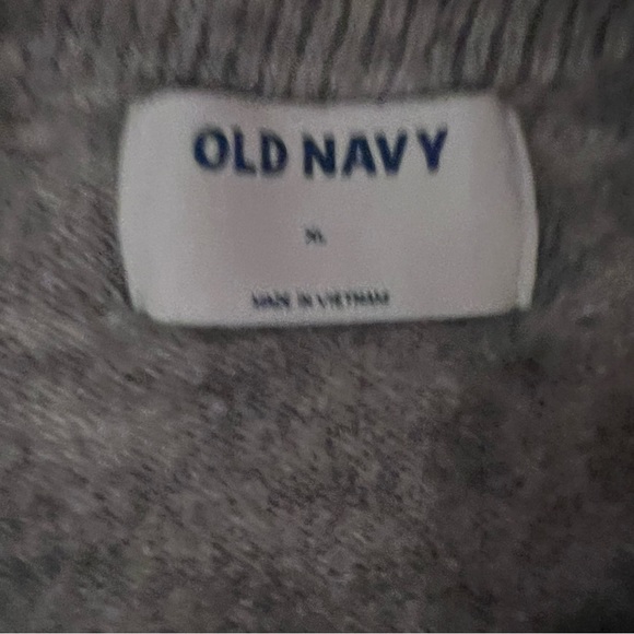 Old Navy XL sweater - Picture 2 of 2